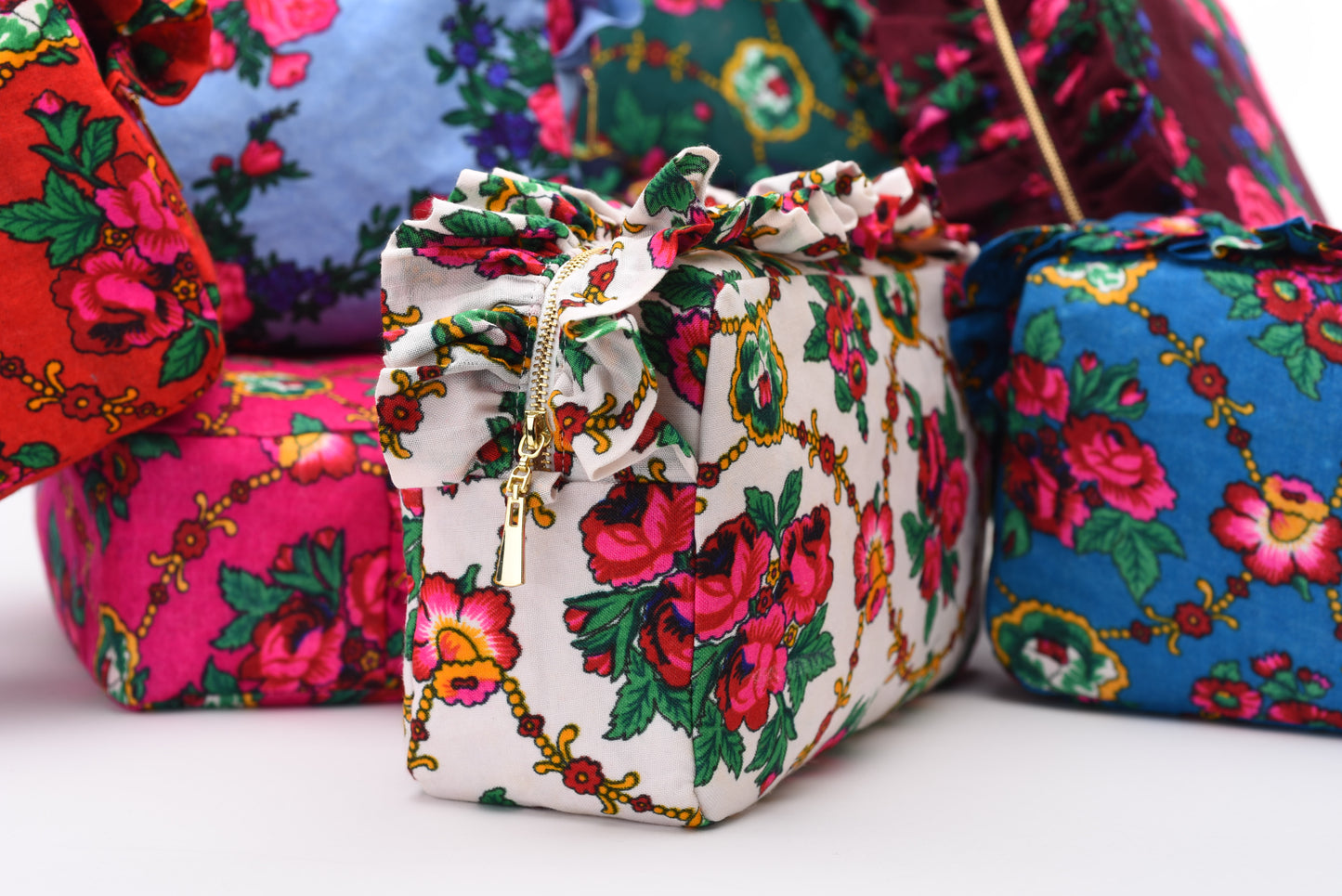 Luxury Ruffle UAE Heritage Pouch – Medium