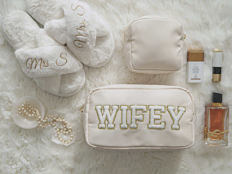 Medium Cream Pouch - 
