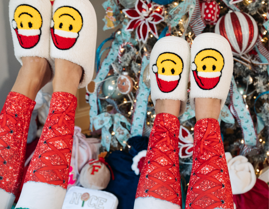 Christmas Slippers - Smiley Santa