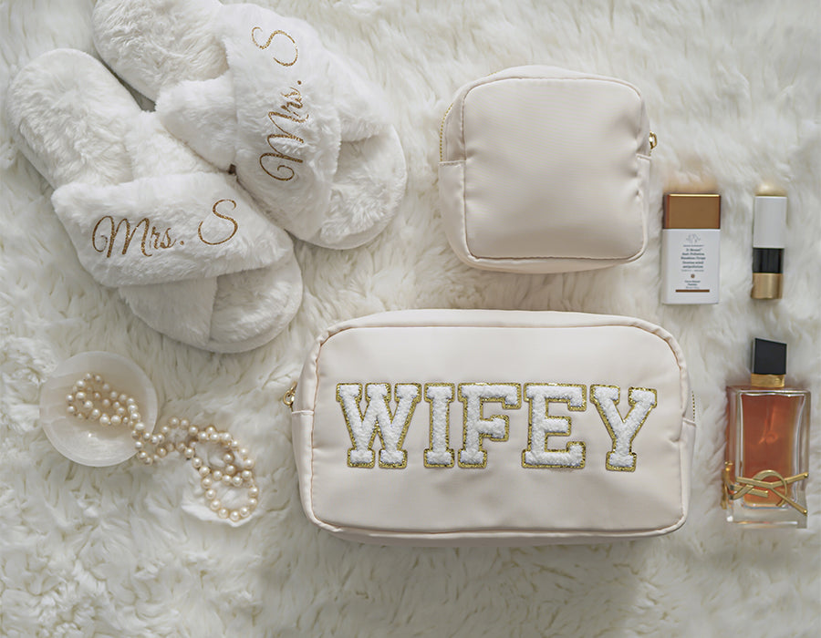 Medium Cream Pouch - 