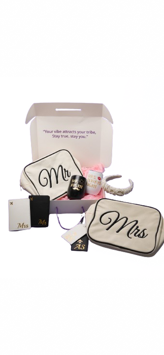 “Mr & Mrs” Bundle