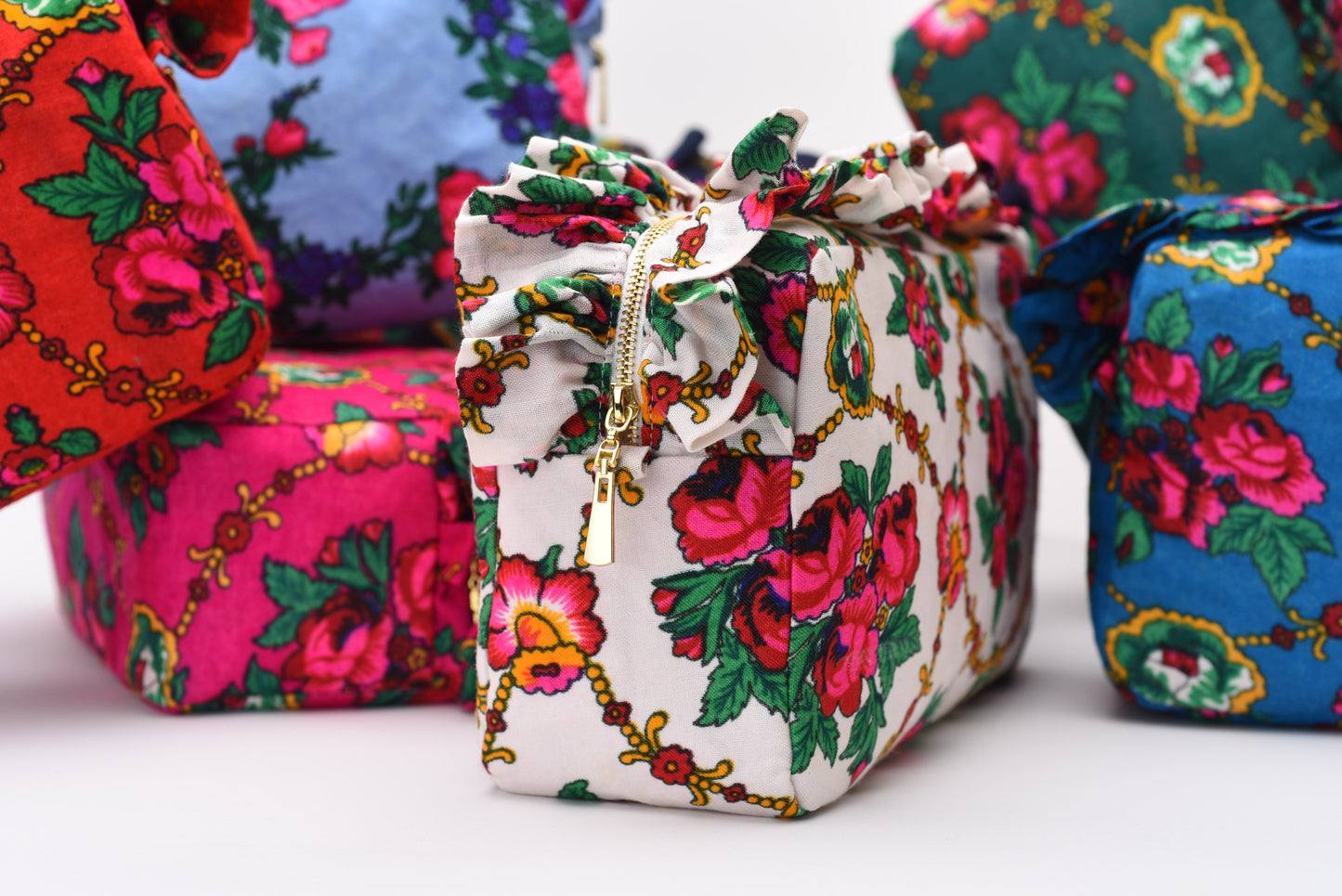 Luxury Ruffle UAE Heritage Pouch – Medium