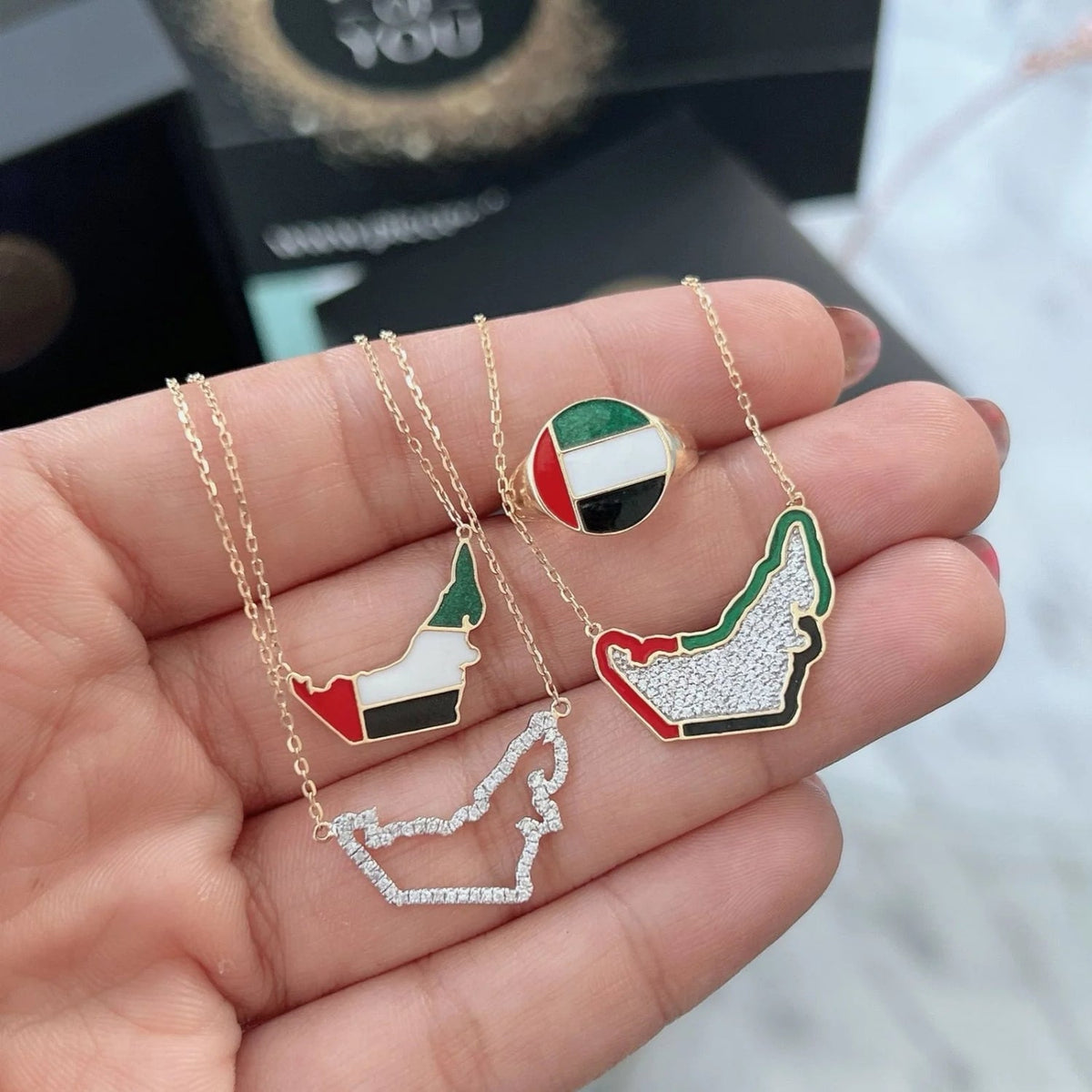 Emirates in Elegance Necklace - The Happy Tribe
