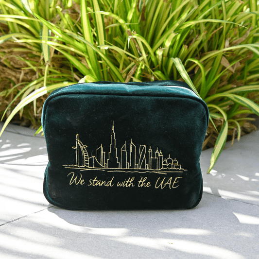 Large Green Velvet Pouch “ We stand with the UAE” - The Happy Tribe