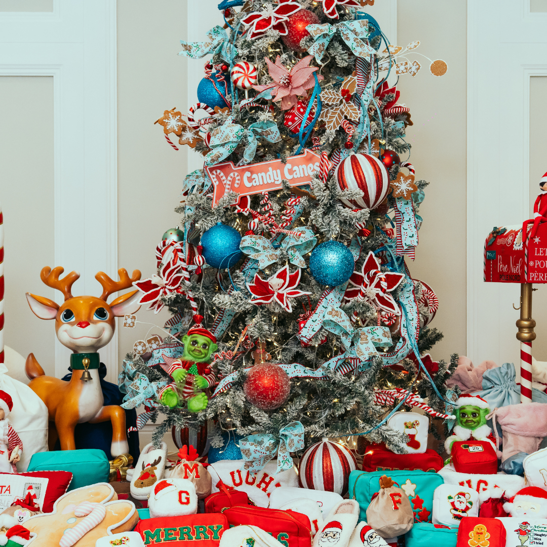 Red Extra Small Pouch - Christmas Tree - The Happy Tribe
