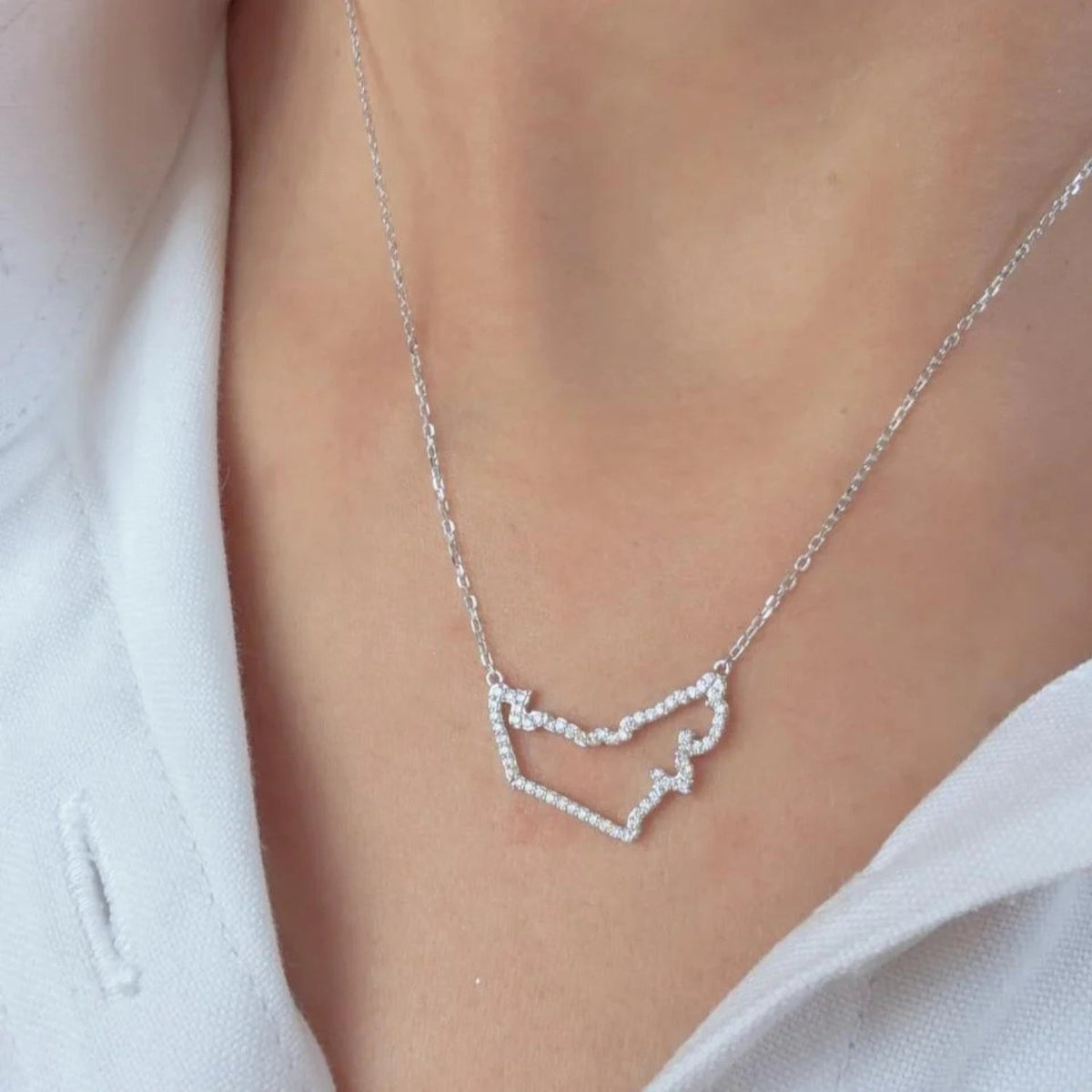 UAE Heritage Outline Necklace - The Happy Tribe