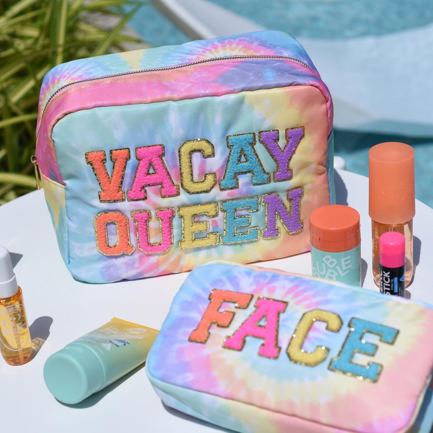 “Vacay Queen" Large Pouch, Tie Dye - The Happy Tribe